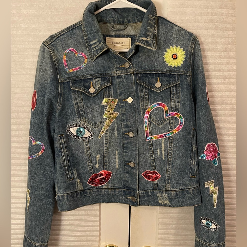 BAGATELLE Jean Jacket with Sequins Patches